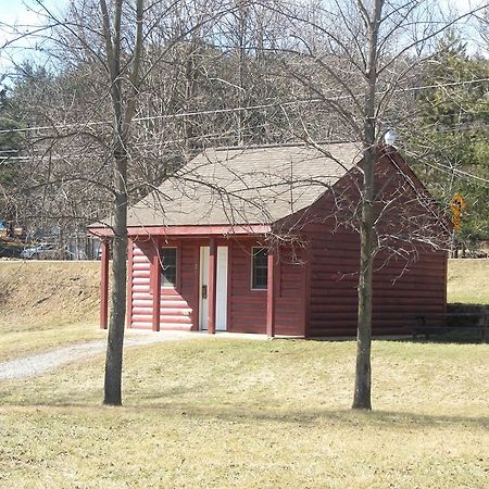 Mohican Little Brown Inn Loudonville Luaran gambar